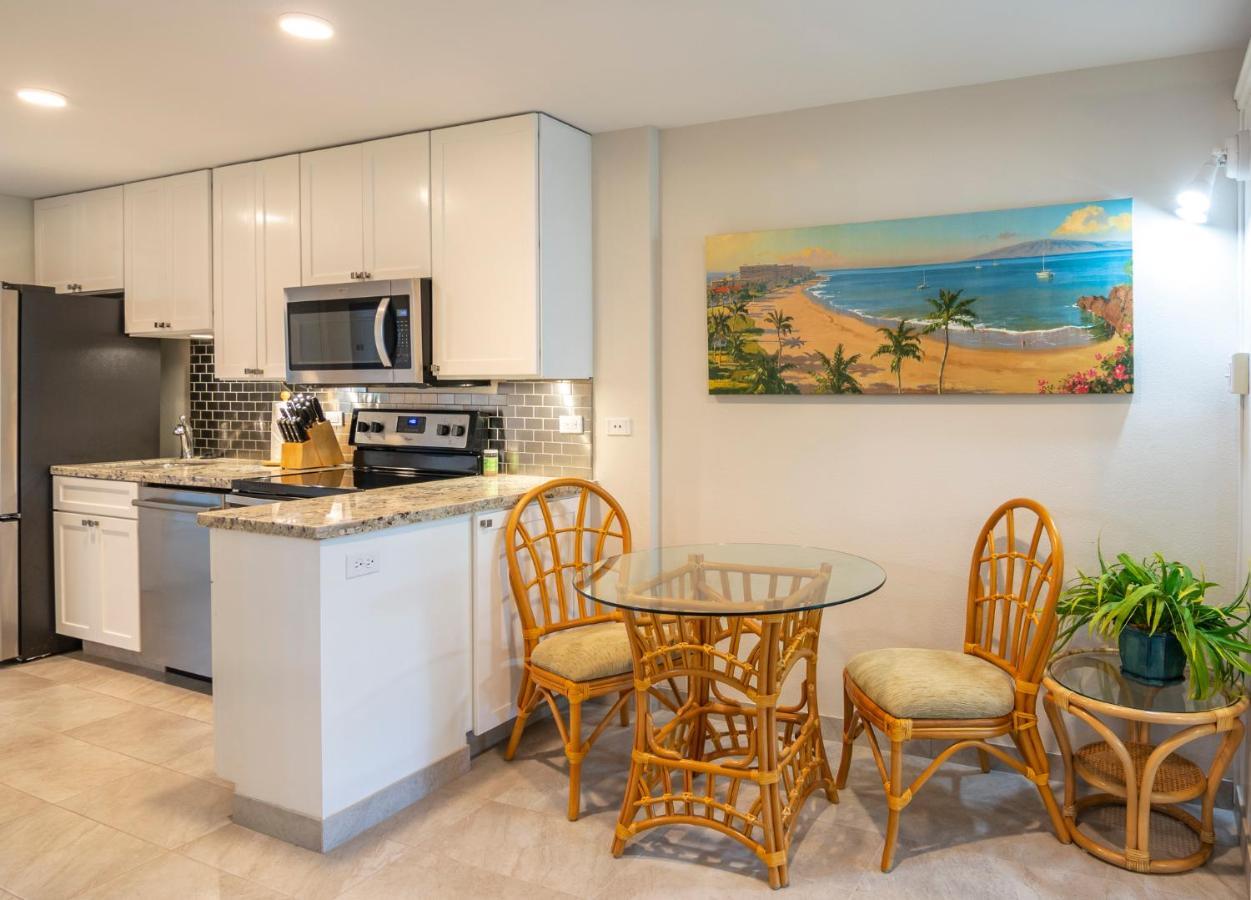 Napili Surf Beach Resort By Castle Kapalua Exterior photo