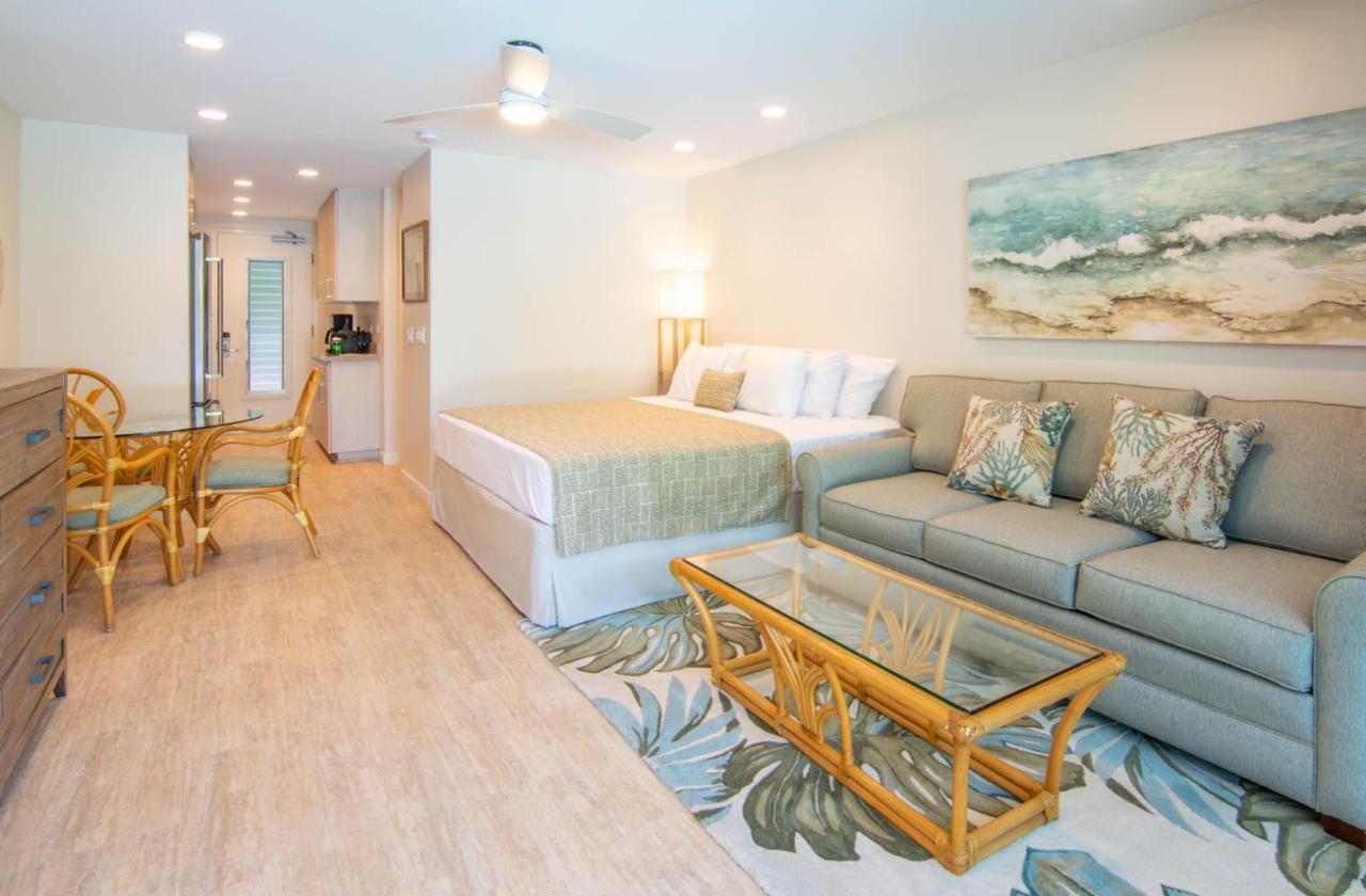 Napili Surf Beach Resort By Castle Kapalua Exterior photo