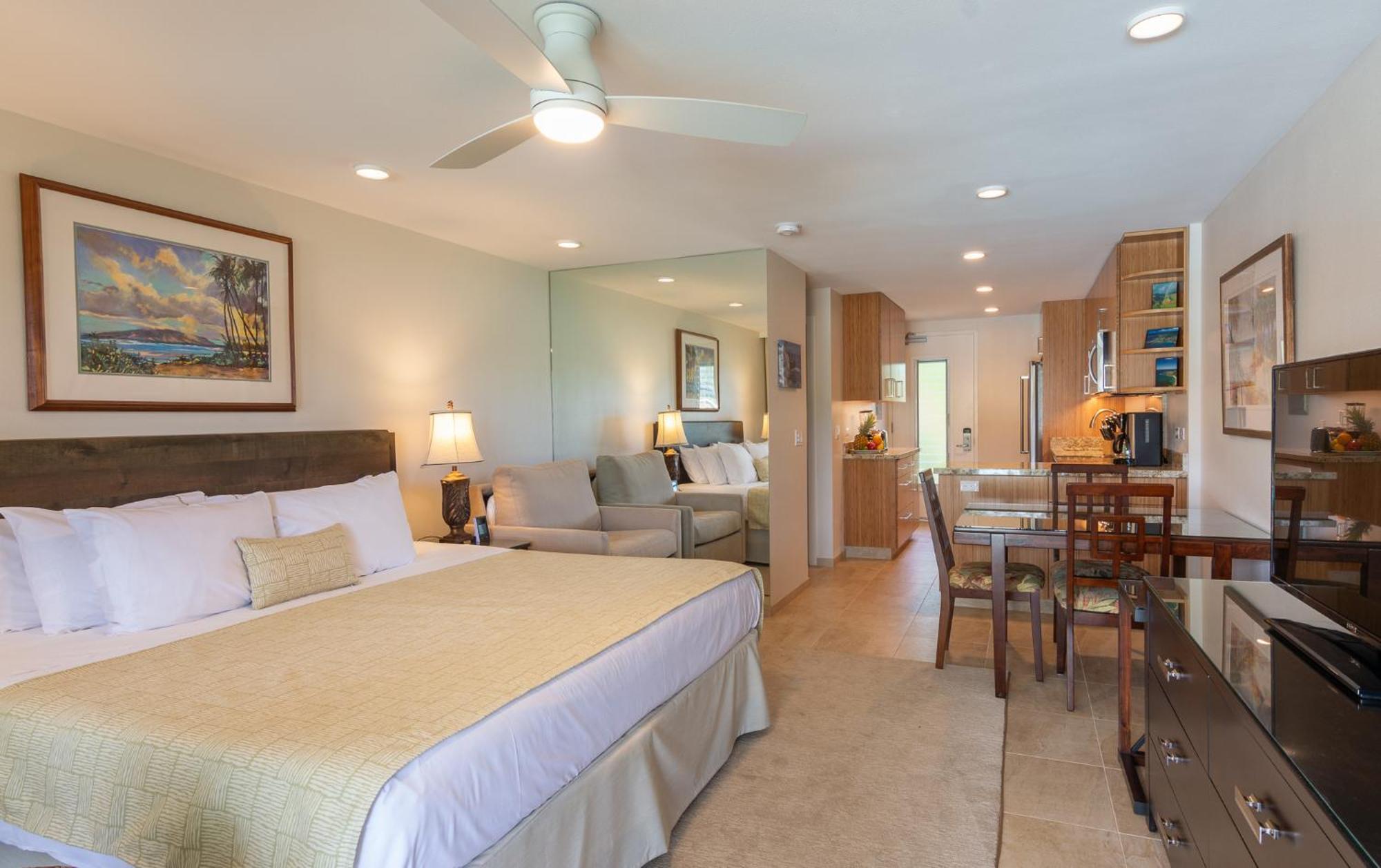 Napili Surf Beach Resort By Castle Kapalua Exterior photo