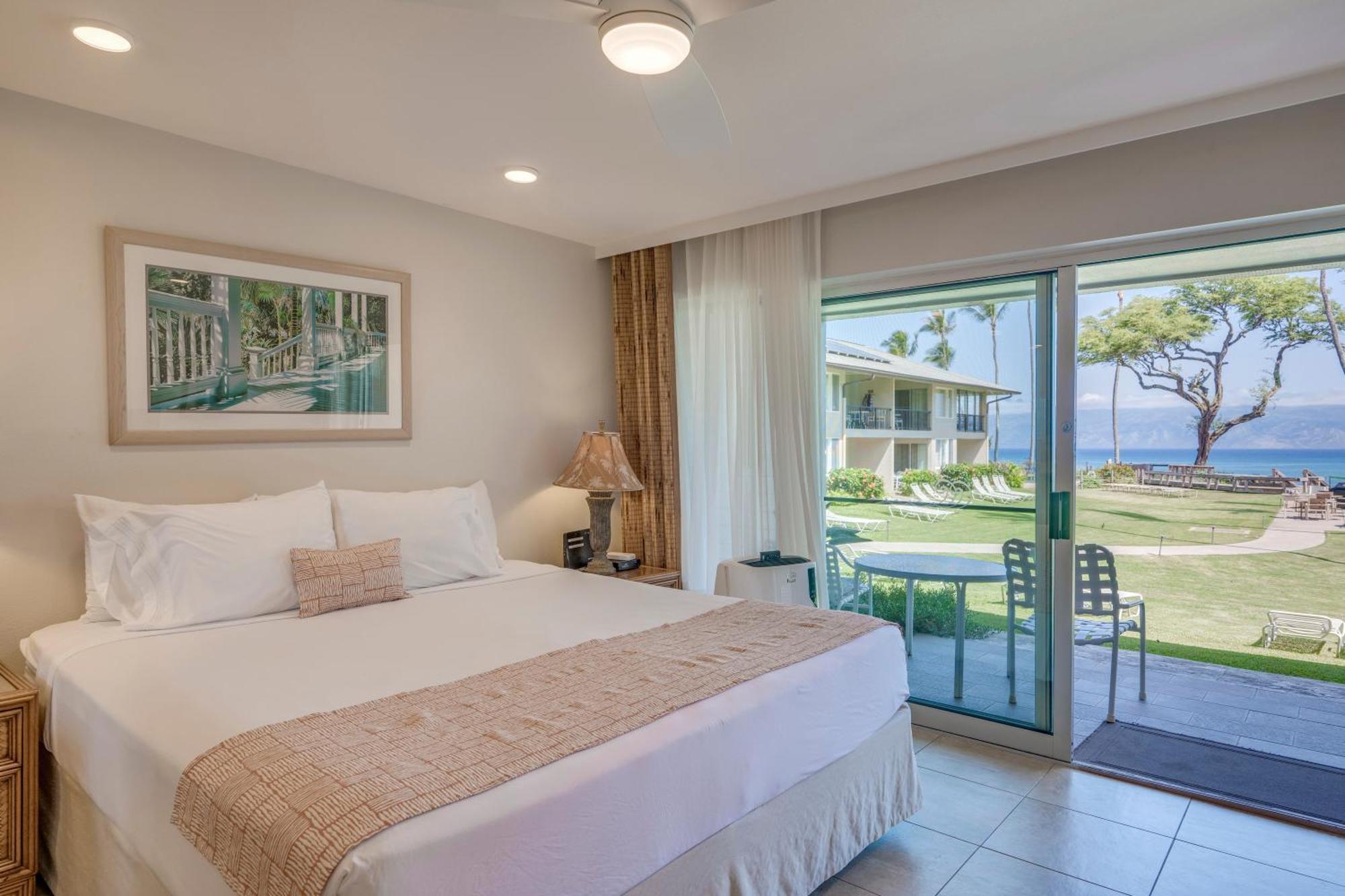 Napili Surf Beach Resort By Castle Kapalua Exterior photo